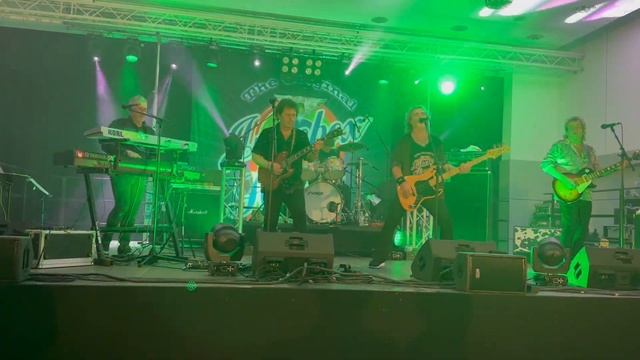 Original Jukebox Heroes - Ballroom Blitz смотреть онлайн