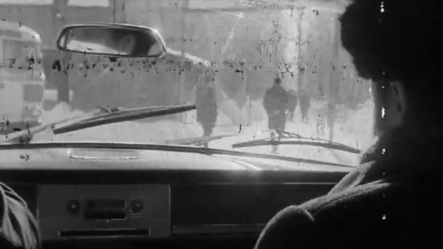 ОСТАНОВИТЕ ПОТАПОВА! (1973)