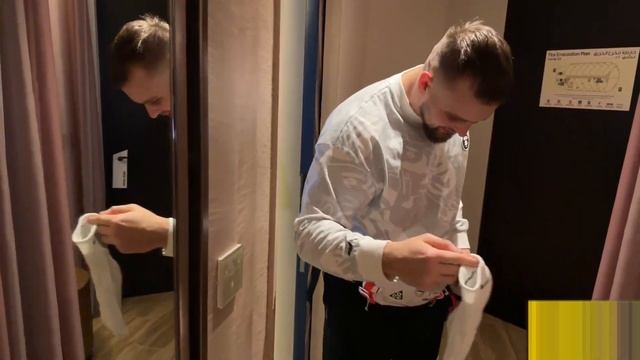 ДАНИЛЛА ГОРИЛЛА И КОКШКА УСТРОИЛИ УГАРНЫЙ ПАРНК НАД РОСТИКОМ | КОКОШКА,РОСТИК,ГОРИЛЫЧ