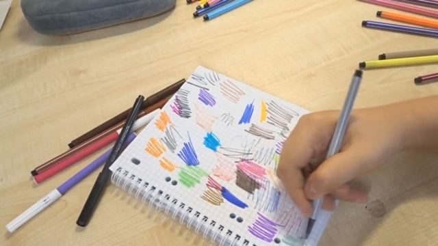 Разбираю и  Выкидываю канцелярию/Уборка канцелярии 3 часть