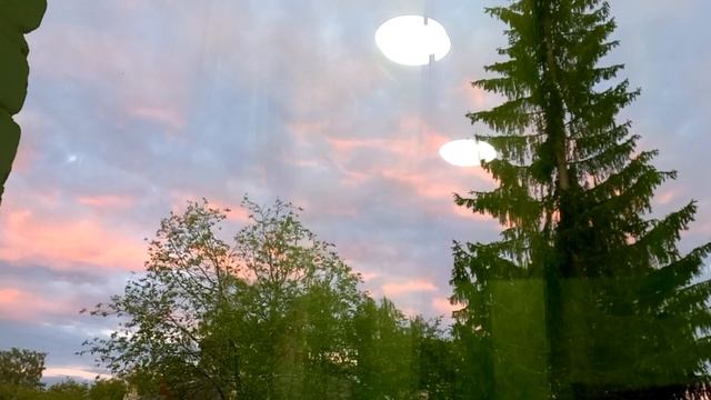 VLOG: Я ЗАКОНЧИЛА ШКОЛУ!🌹| ВЫДАЧА АТТЕСТАТОВ📘 | МАРТА💛| МОЁ УТРО смотреть онлайн