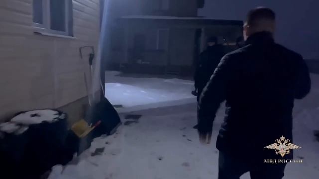 SAINT PETERSBURG POLICE AND IMMIGRATION RAID ILLEGAL VISA IMMIGRANTS FROM PHILIPPINES AND ASEAN