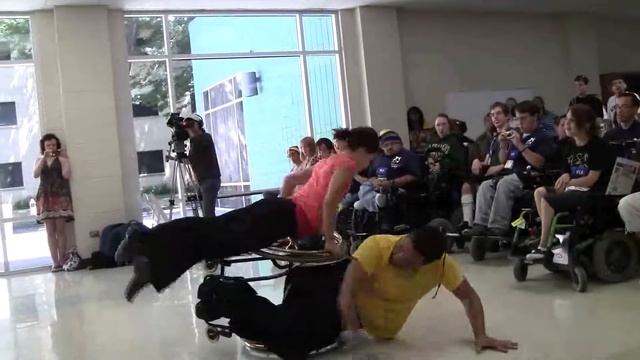 axis dance company performs at YLF 2009 p1 смотреть онлайн