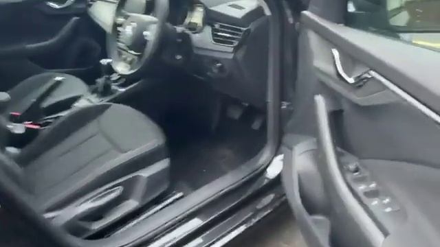 SKODA Scala 1.0 TSI 110 SE 5dr DSG EJ72KGP смотреть онлайн