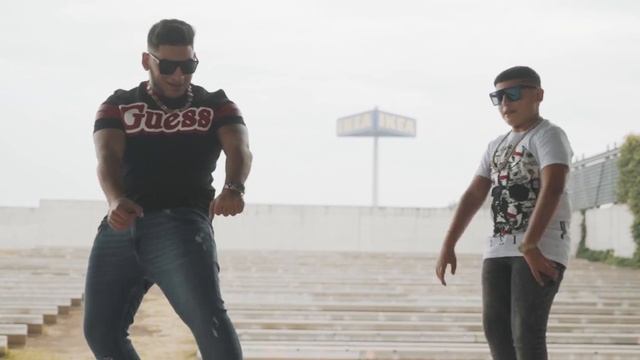 El Blaze Ft El Faraón - Me Ronea смотреть онлайн