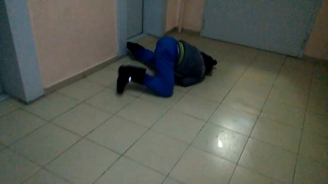 Друг делает гелик смотреть онлайн