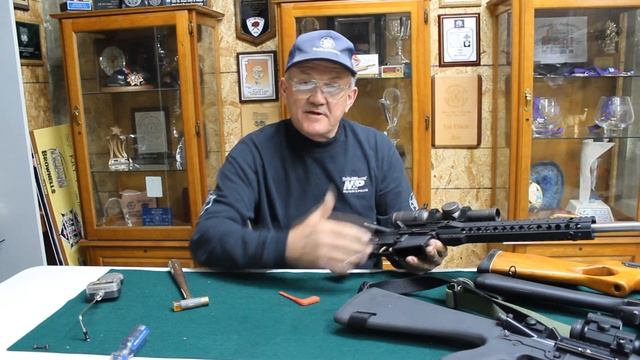 AR vs AK comparison with FASTEST shooter ever, Jerry Miculek: Part 2