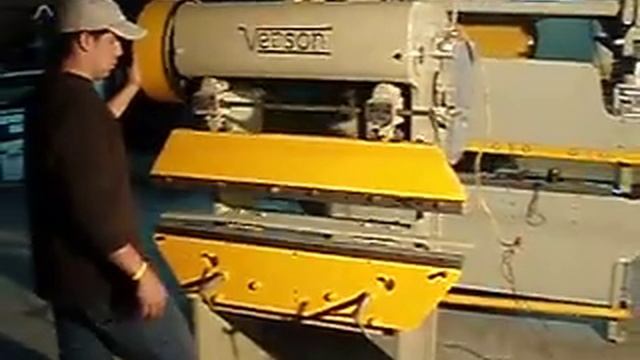 PRESS BRAKE 4' 25 TONS смотреть онлайн