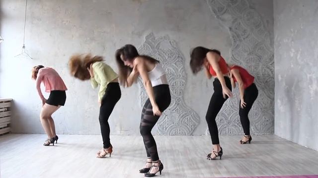 Waacking. Love Hangover. Funky Crash. смотреть онлайн