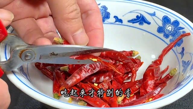 行政總廚分享花菜正確做法，岀鍋清脆香甜，口感鮮美，下酒又下飯【阿朝哥美食 】#花菜 #花菜食譜 #花菜料理 #花菜做法 #花菜煮法 смотреть онлайн