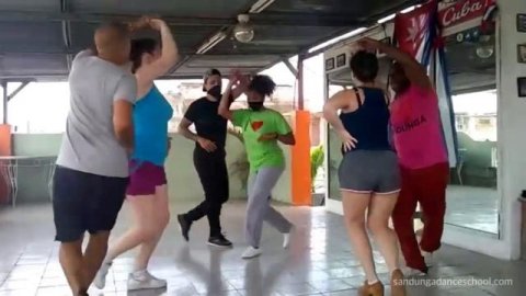 Serpentina and Rumba. Rueda de Casino figure. Sandunga Dance School