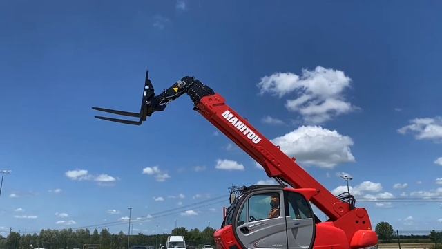 LOT #90 - UNUSED 2018 Manitou MRT2150 Privilege+ - 9/7/2020 - Ritchie Bros. Italia - Caorso (PC) смотреть онлайн
