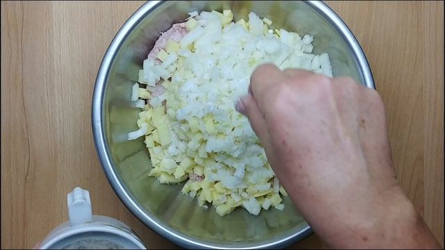 Эчпочмак, треугольный пирожок с картошкой и мясом, Татарская выпечка/ өчпочмак