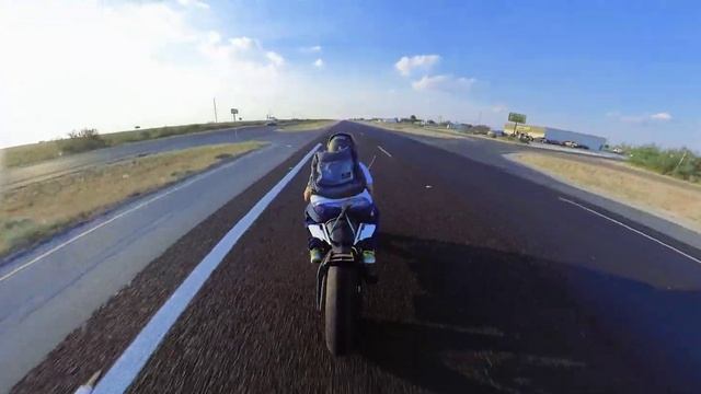 Insta 360 OneR Motorcycle Wind Test 2017 Yamaha R6 смотреть онлайн