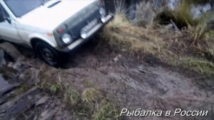 Нива Шевроле на цепях + Нива ВАЗ 2121 в брод . chevrolet niva.