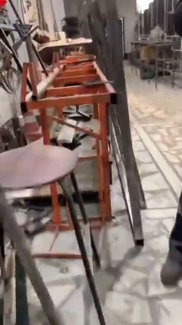 Разборная лестница из металла  стиле лфот