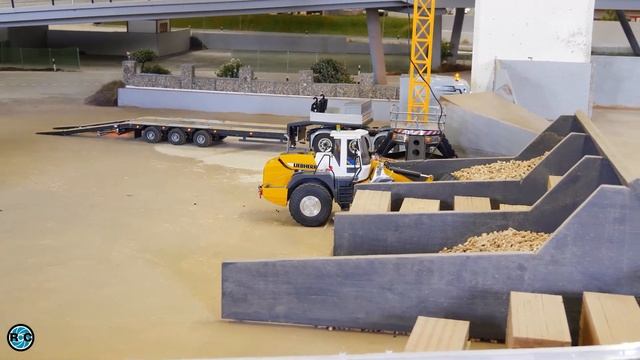 STUNNING RC ACTION! REMOTE CONTROL TRANSPORT TRUCKS AT MTC OSNABRÜCK