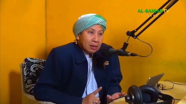 Istri Menopause, Bolehkah Menolak Digauli? - Buya Yahya Menjawab смотреть онлайн