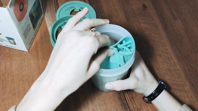 Разбор лапомойки для собак и кошек