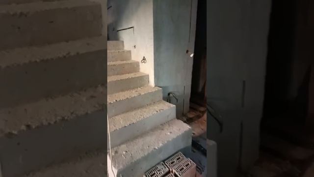 Готовимся к монтажу наружного блока. 

#hvac #вентиляция #вентиляциякоттеджа #вентиляциямонтаж