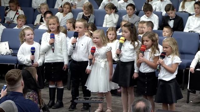 Долго Долго Без Конца - Дети Пение смотреть онлайн