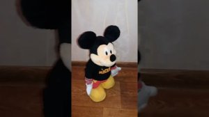 Мягкая игрушка Микки Маус "Поп - звезда Микки" . Disnet soft toy Mickey Mouse