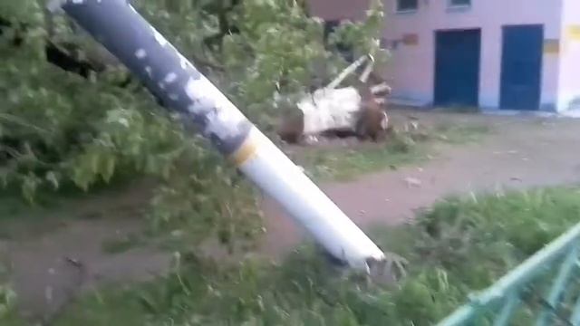 Ураган в Люберцах 115 квартале смотреть онлайн