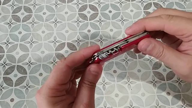 Обзор ножа Victorinox Compact смотреть онлайн