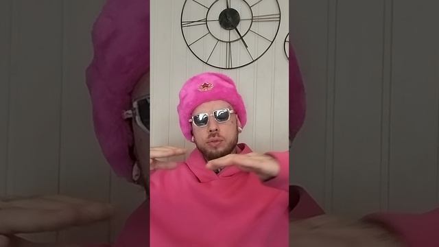 Наш бывший товарищ Михаил смотреть онлайн