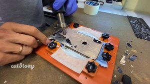 iPhone XS Max замена заднего стекла.