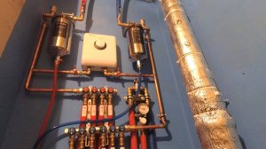 ЖК Holland park, замена отопления от застройщика ПИК, монтаж водоснабжения и канализации.