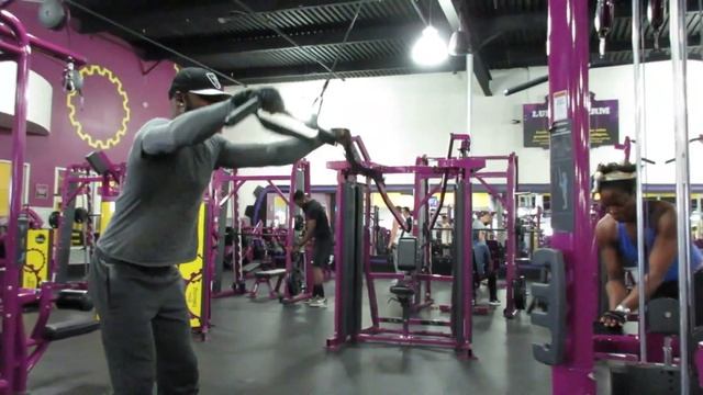 PLANET FITNESS BEGINNER BACK ROUTINE смотреть онлайн
