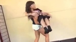 LIFT CARRY STORY | A STRONG GIRL IN NEIGHBOR