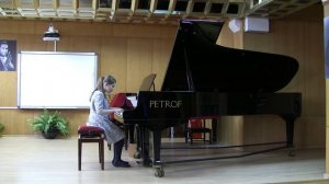 Ланцова Полина.  И.С. Бах - Двухголосная инвенция №1.