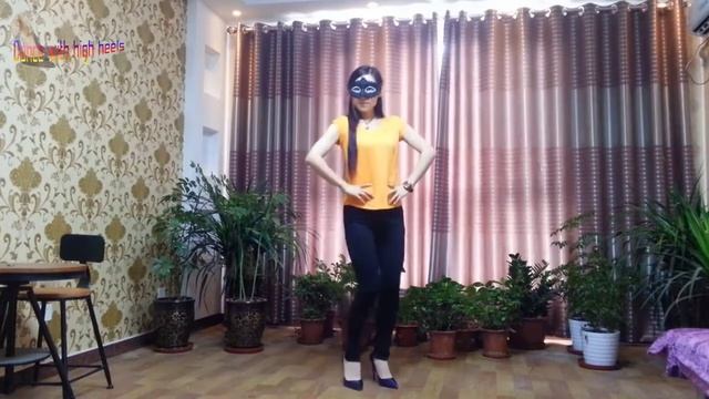 Gently with T shirts and pants and high heels, dancing with high heels смотреть онлайн