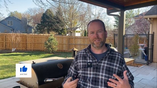 Turkey Throw-Down with Kingsford Hickory Pellets on the Rec Tec 700 - The Butter Bird Battle!! смотреть онлайн