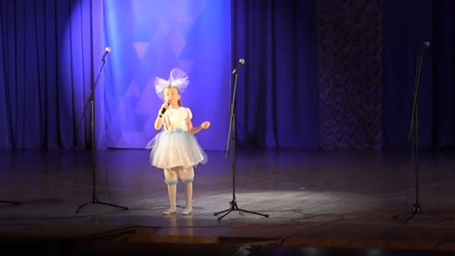 Настя Карпова (ВИА "Алёнушка" 2015) - Синеглазка смотреть онлайн