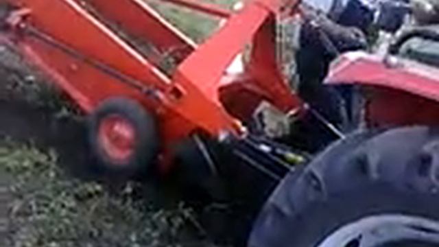 Уборка картофеля.mp4 смотреть онлайн