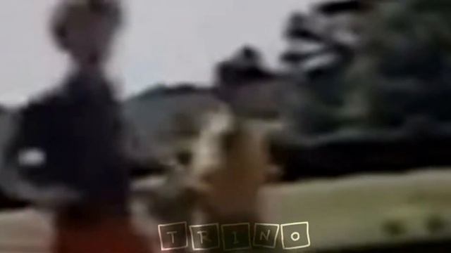 Emu’s Pink Windmill Kids: can’t stop the music but the word music is replaced with Spencer смотреть онлайн