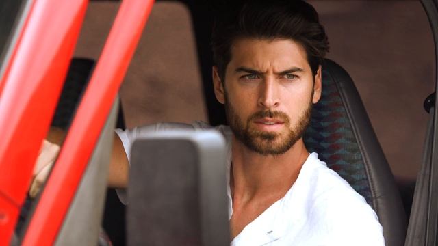 2017 | Let Your Denim Talk смотреть онлайн