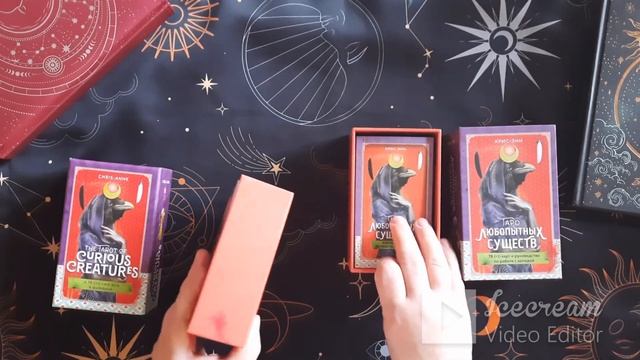 Сравнение изданий колоды "Таро любопытных существ" смотреть онлайн