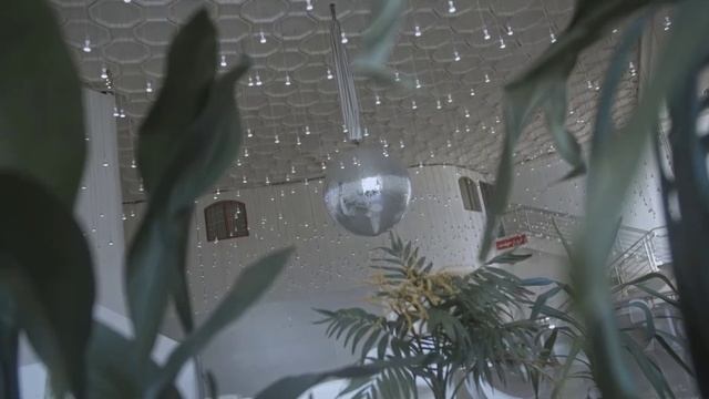 VI УРАЛЬСКАЯ БИЕННАЛЕ Бывший кинотеатр «Салют» смотреть онлайн