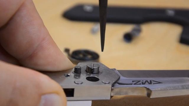 Самодельный нож - кнопочный нож. Первые шаги к моей мечте. смотреть онлайн