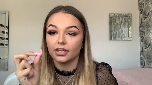 How to apply strip lashes tutorial