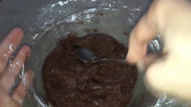 Бюджетное, но очень вкусное шоколадное печенье почти из ничего! смотреть онлайн