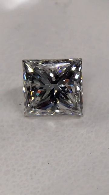(SOLD). 2.10ct. SI2-F GIA report 15208128 (SOLD) смотреть онлайн
