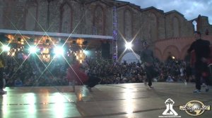 PREDATORZ vs LA SMALA | BLOCK PARTY 2011