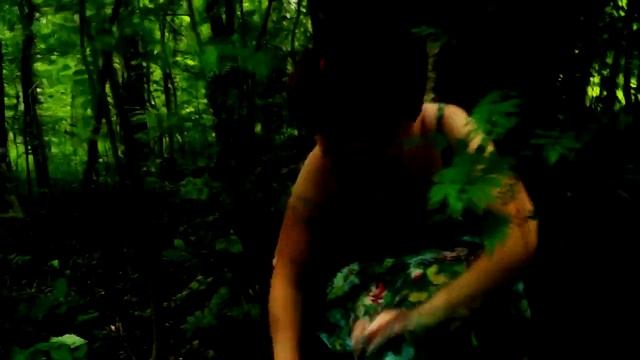 "In the Forest" В лесу short horror смотреть онлайн