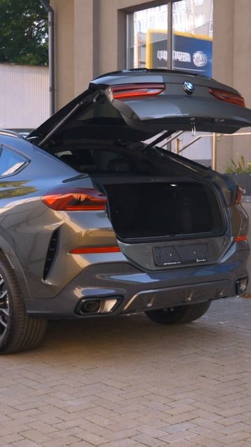 BMW Х6 30d xDrive FaceLift (2023). Promo смотреть онлайн