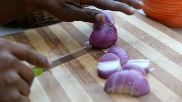 Индийская еда - Голова и ноги козла карри Раджастан Индия смотреть онлайн